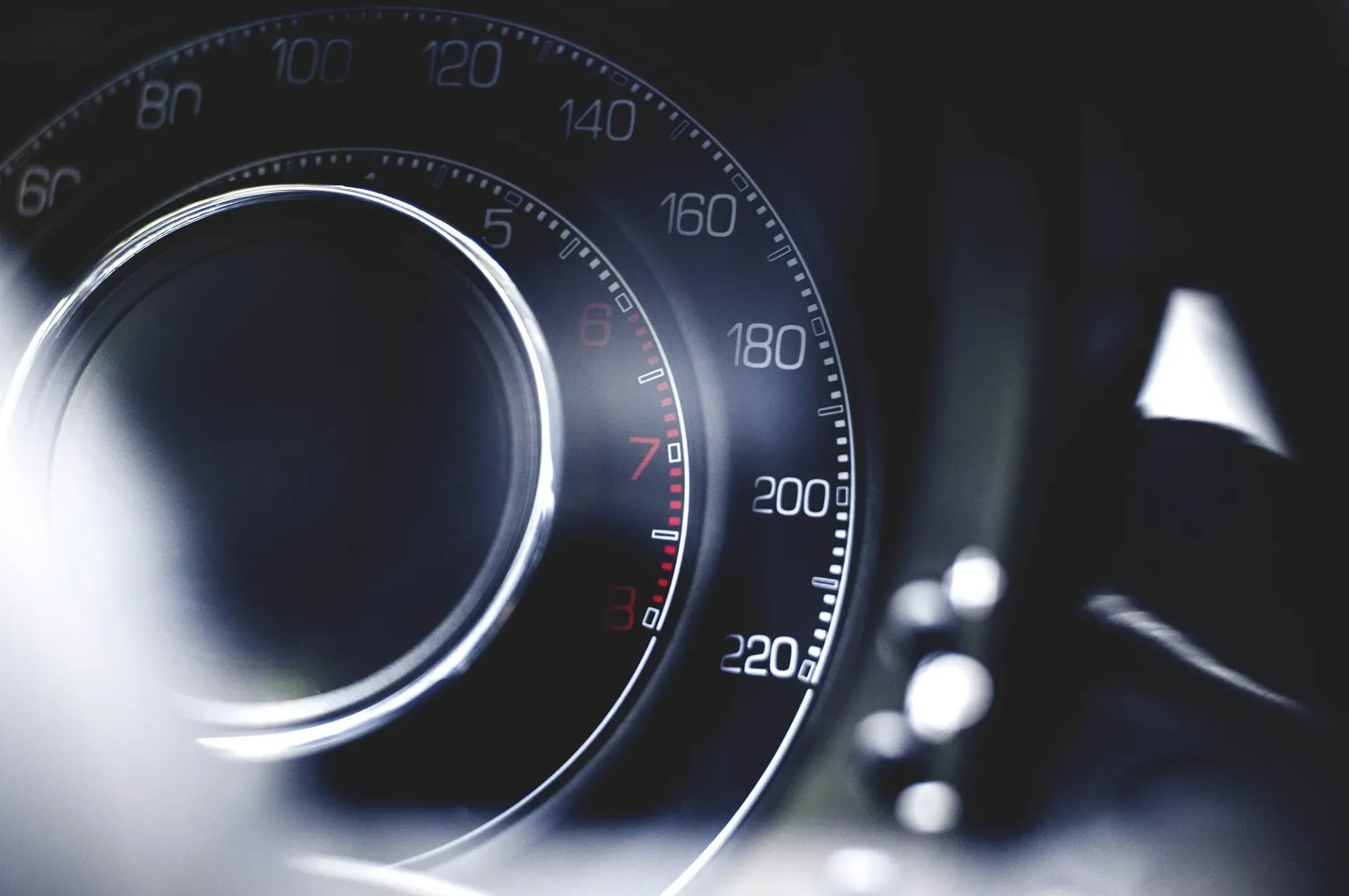 Wo Hybrid-Kompetenz auf Liebe zum Detail trifft: Die Welt der Christian Frieden Automobile AG