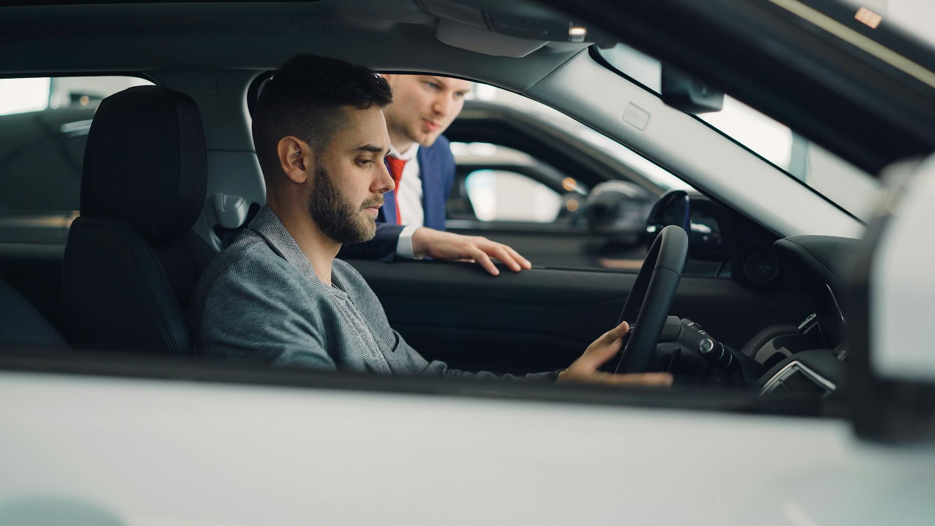 car salesman training electric vehicle