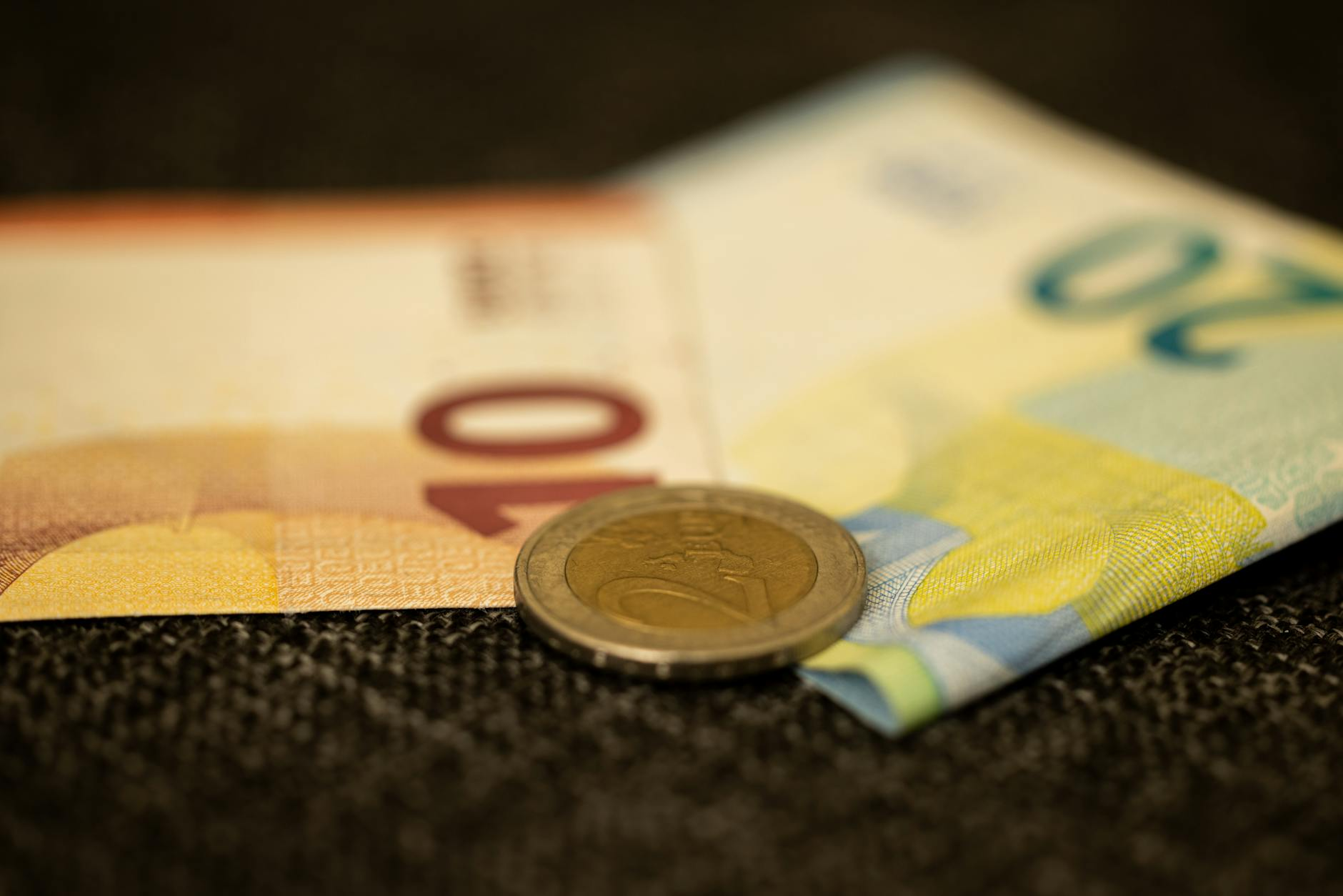 euro swiss franc money